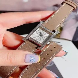 Classic 26mm Women Quartz Watch Heure Two Layer Genuine Leather Square Digital Dial Wristwatch For Lady Zircon Sapphire Clock2291