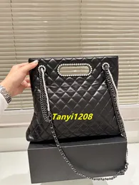 23A New Fashion Designer Bags Handmade Pearl Chain Shopping Shoulder Bag Women Luxury Handbags Retro Glossy Calfskin Vintage Lady Clutch Purses with Black Hardware