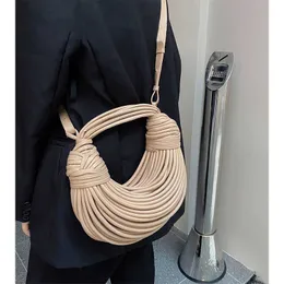 Anjbotegss Jodie Bag Handmade Knot Woven for Women 2023 새로운 틈새 디자인 핸드 헬드 매듭 Noodle ilmpit 만두 Boll