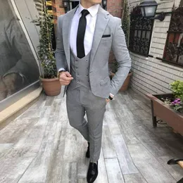 Męskie garnitury Blazers Grey Slim Fit Men for Groom Tuxedos 3 -częściowy męski zestaw mody z spodniami kamizelka