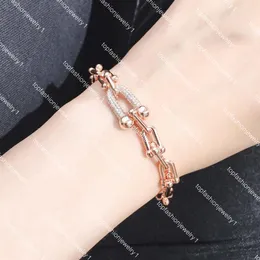 Bracciale di design TIF Bracciale con cinturino con chiusura a forma di U con catena intarsiata con diamanti in metallo vintage con trama a forma di ferro di cavallo fidanzata215P