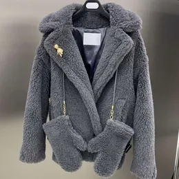 Cappotto invernale in pelliccia da donna giacche in lana max piumino firmato classico orsacchiotto frangivento corto