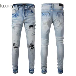 Denim Amiryes Jeans Pantalons de créateur Homme Jean High Street Marque de mode Hommes Trou cassé Patch Slim Fit Pieds TH5G