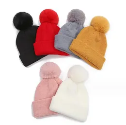 Candy Color Baby Caps Hatts Cute Pompom Baby Hat Beanie Winter Soft Warm Sticke Pojch Girl Solid Color Spädbarn Toddler Cap Fur Faux Ball Bonnet