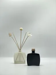 Bouteilles 100mlnoir et blanc Simple Non-feu bouteille en verre Transparent intérieur récipient de parfum domestique