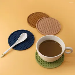 Maty stołowe 6pcs/Set Drink okrągły anty-scald Punkty Izolacja cieplna bez poślizgu silikonowa kawa kawa kawa podkładka