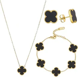 Gold Plated Designer Jewelry Sets Flowers Four-leaf Clover Cleef Fashional Pendant Bracelet Earrings Necklace Wedding Party