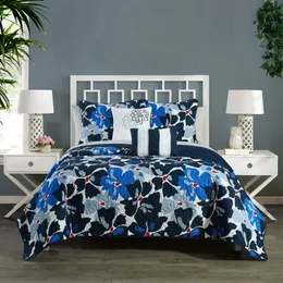 Astra 5-teiliges Steppdecken-Set, moderne Bettwäsche mit Blumenmuster – dekorative Kissenbezüge im Lieferumfang enthalten, Blau, für Erwachsene
