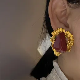 Collana Orecchini Set Europa francese esagerato oro retrò geometrico temperamento rosso perla stud