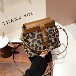 Kvinnor handväskor vintage kvinnlig axelväska damer leopard desering stora tygväskor för tjej crossbody väskor svart väska bolso mujer