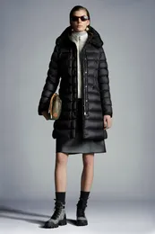 2023 Autunno Inverno donna Piumino d'anatra bianca Parka monopetto con cerniera Giacche con cappuccio a righe da donna Cappotti lunghi slim MK23018