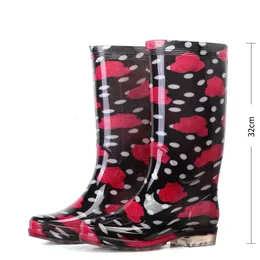 Rain Boots Floral Print Rain Boots Luxury Designer Women Rubber Shoes Waterproof Work Non-slip Garden Galoshes for Woman Botas De Caza PVC 230912