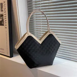 Designer Arco Botegss Ventss Tote bags for women online store Womens bag shoulder large checkerboard shopping 2023 new fashion mother and child With Real Logo