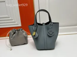 Klasyczna torba designerska różowa beżowa brązowa torebka luksusowe torby na dużą pojemność z zamkiem i kluczowym koszykiem warzywnym moda torba dla wielokolorowej torby kubełkowej 18 cm torba na kurz