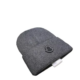 High quality designer beanie classic pattern printed hat windproof beanie Quality Winter Unisex Windproof Elastic woman beret hat bonnet cap winter