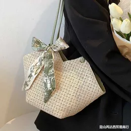 Btteca vanata luxury Woven woven tote bags for Sale Online Store Woven Straw Bag Women Beach Single Shourdent
