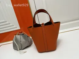 Borsa da donna firmata Borsa a secchiello Borsa da donna in vera pelle Borsa tote rosa marrone Portafoglio cestino grigio Borsa da viaggio per donna d'affari con serratura a chiave 18 cm