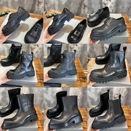 デザイナーRhino Derby Boots Black Smooth Calfskin Lace-Up Boot Luxury Black Strike Lace-Up Boot in Black Matte Calfskin Shoe