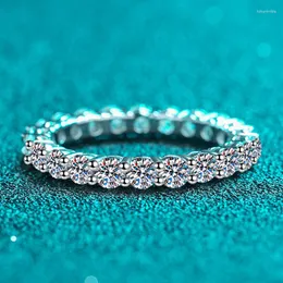 Pierścienie klastra Tezzc D VVS Pełny moissanite dla kobiet zaręczynowy Wedding Eternity Band Sparkling Diamond z Gra 925 Srebrny pierścień