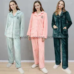 Women's Sleep Lounge Vêtements de nuit pour femmes Femmes Hiver Flanelle Pyjama Ensembles Épais Chaud Corail Polaire Vêtements De Nuit Broderie Pijama Hommes Gaufre Manchette Pijamas Plus SizeL230913