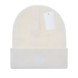 2023ウィンターニットビーニーデザイナーハットファッショナブルボンネット男性用ドレッシー秋の帽子