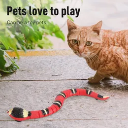 التحكم عن بعد Snake Snake Toy Toy Simulation Smart Sensing ألعاب ذكية تشعر تلقائيًا بالعقبات والهروب