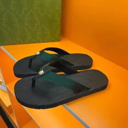 Tasarımcı Erkekler Sandalet Terlik Slayt Avrupa ve American G Toka Flip-Flops Metal Toka Kelepçe Sandal Kadın Deri Çok Yok Giyim Yaz boyutu 38-46 04