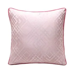 Diamond pattern pink pillowcase cushion cover size 45 * 45cm Decorative Pillowcases The front is made of silk material and the back is velvet material