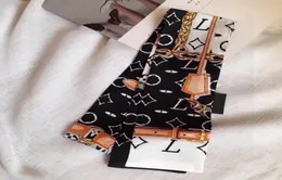 高級デザイナーシルクスカーフ女性スカーフスカーフヘアバンドダブルシルクシンプルで多用途の新しいスタイル