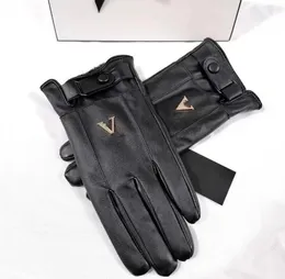 5本の指の手袋女性用手袋女性本物のシープスキンレザー冬のエレガントなファッションリストドライブ高品質のサーマルミトン