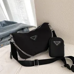 Borsa per la madre di marca Nuove confezioni per telaio interno da donna Borsa sotto le ascelle Tre in uno in nylon Hobo con tracolla a catena Borse da donna di moda 342R