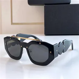 Designer de mode hommes femmes lunettes de soleil 2235 Ultralight vintage unique forme carrée lunettes tendance d'été style avant-gardiste Anti-Ultr316U