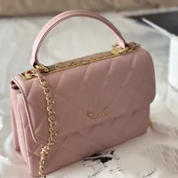 19 designerskie kobiety na ramię skórzana klapa diamentowa logo metalowy arkusz luksusowy torebka Matelasse łańcuch crossbody torebki makijaż sakoche klipowy kieszonka czerwoną kopertę 25 cm