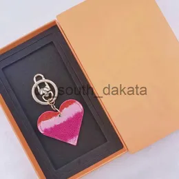 Nyckelringar Kvinnor Keychain Heart Key Ring Cute Pu Chain Bag Charm Boutique Car Holder Design Keyring Tillbehör 13 Färger X0914