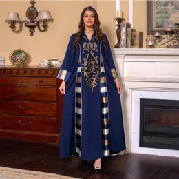 Etniska kläder Mellanöstern broderad randig abaya muslimsk dubai mantel vestidos arabes y turcos kaftan femme musulman