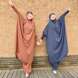 Ethnische Kleidung Eid Mit Kapuze Muslim Set Zwei Stücke Gebet Kleidungsstück Abaya Kleid Ramadan Frauen Jilbab Lange Khimar Robe Niqab Islam dubai Kleidung