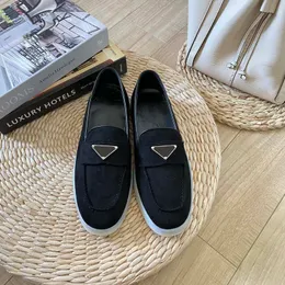 Designer shoes Business casual leather shoes with lettered low cut loafers, Lefu shoes, casual shoes, Mueller shoes, half slippers 35-44 02