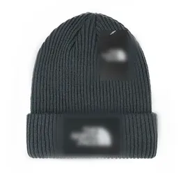 Tasarımcı Lüks Beanie/Kafatası Kış Fasulyesi Erkekler ve Kadınlar Moda Tasarımı Örgü Şapkalar Sonbahar Kapağı Mektubu Unisex Sıcak Şapka F3