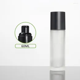 Bottiglie di stoccaggio 60ml Flacone con pompa in vetro satinato/verde/blu/bianco Coperchio nero opaco Siero/lozione/emulsione/fondotinta Essenza toner idratante