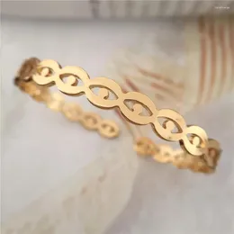 Braccialetti semplici alla moda in oro per le donne Accessori regalo per gioielli da sposa in lega di metallo affascinante