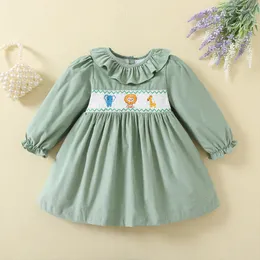 Girls Dresses Fall Season Hand Smock Flower Round Neck Baby Skirt Outfits Boutique Children Clothes Animal Print Smocked Green Dress 230914