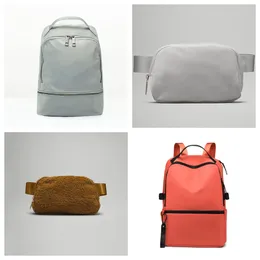 Moda tasarımcı sırt çantaları maceracı kadın cüzdanlar açık seyahat çantası ışık su geçirmez yoga açık fermuar sırt çantaları moda aksesuarları