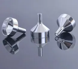 Metall Small Aluminium Mini Tratt för parfym Colanders -silar Överför diffusorflaskan Mini Liquid Oil Filling Lab 914