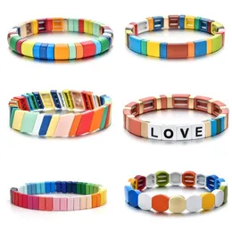 Bohemisk vänskap flätad emaljplattor armband 2020 Boho Love Letter Summer Rainbow Jewelry Pulseiras Mujer Fashion Street198h