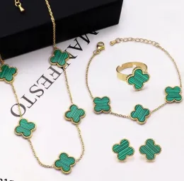 T GG Naszyjnik 18K Gold Splated Luksusowe projektanta Bransoletka Kolczyki Naszyjka Zestawy biżuterii Fourleaf Clover Cleef Fashionic Naszyjnik Christma