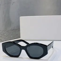 2023 Роскошные дизайнерские солнцезащитные очки сверхлегкие очки Женские аксессуары для очков летний уличный модный стиль Пляжные очки Спортивные летающие солнцезащитные очки CL40238U
