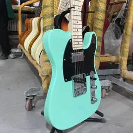 TL Guitar Surf Green Color Black PickGuard Maple Fingerboard F Electric Guitar Gratis frakt