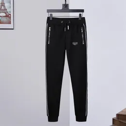 PLEIN BEAR JOGGING PANTALONES PIEDRAS GÓTICAS Para hombre Pantalones para mujer Deportes Diseñadores de lujo Pantalones deportivos Joggers con cordón Pareja Marca Clo234v