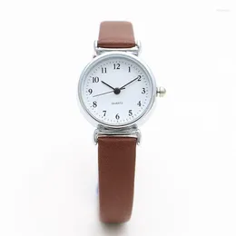 Wristwatches Simple Small Band Dial Women's Watch Primary School Students' Belt Quartz Digital