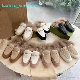 designer Fur Lined Slides Mules Women Slippers shoes Loafer 100% Real leather luxury Size 34-42 designer Top quality Shearling-Lined Princetown Classics dress shoes